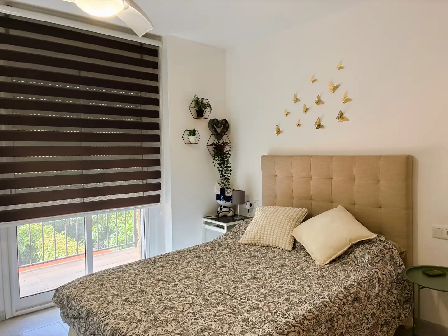 Habitación de Casa o chalet en venta en Celrà con Aire acondicionado, Calefacción y Jardín privado