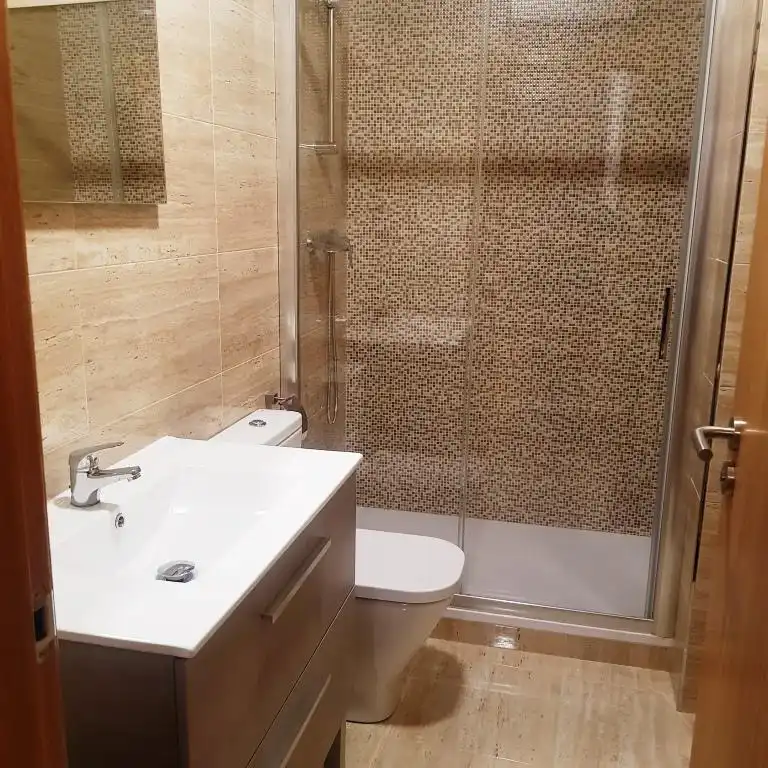 Habitació a Rúa Irmáns Villar H1 (Calle Paseo) centro, Casco Viejo