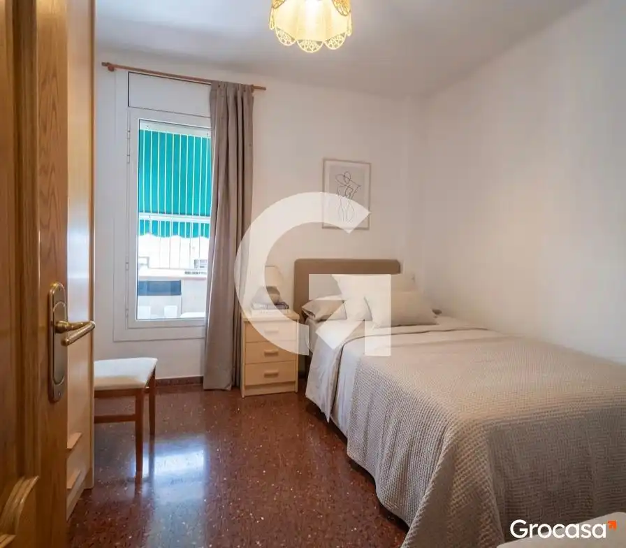 Habitación de Piso en venta en Cornellà de Llobregat con Aire acondicionado, Amueblado y Horno
