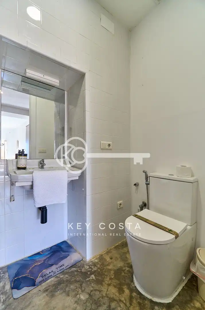 Badezimmer von Maisonette zum Verkauf in Alicante / Alacant mit Klimaanlage