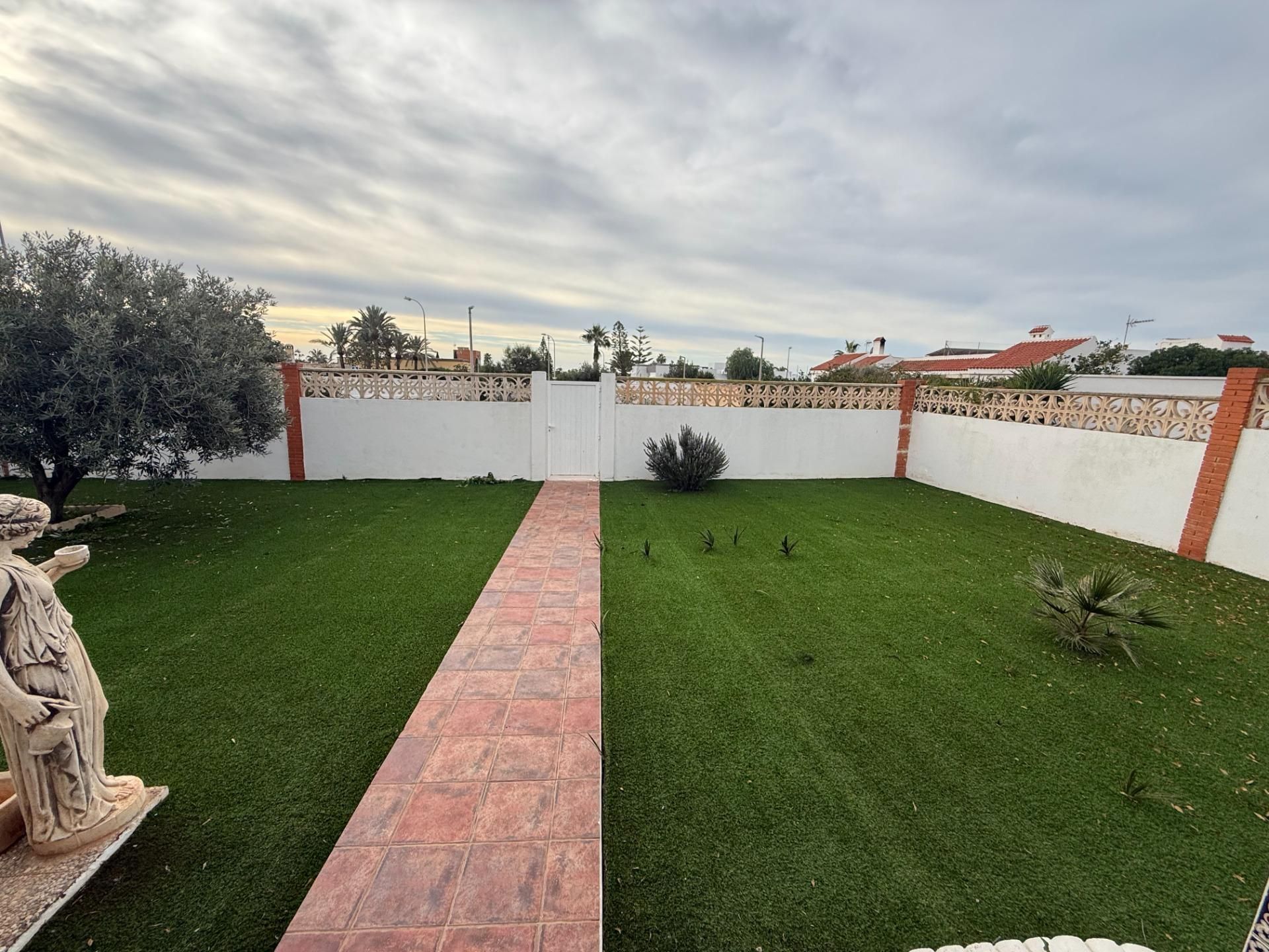 House or chalet to rent in Paseo Paseo de Castañeda, 141, Retamar