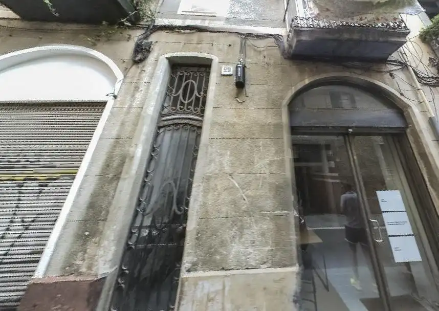 Piso con ascensor en venta en Ciutat Vella