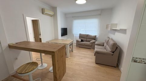 Foto 3 de Piso de alquiler en Antigua Moreria, Sagunto / Sagunt