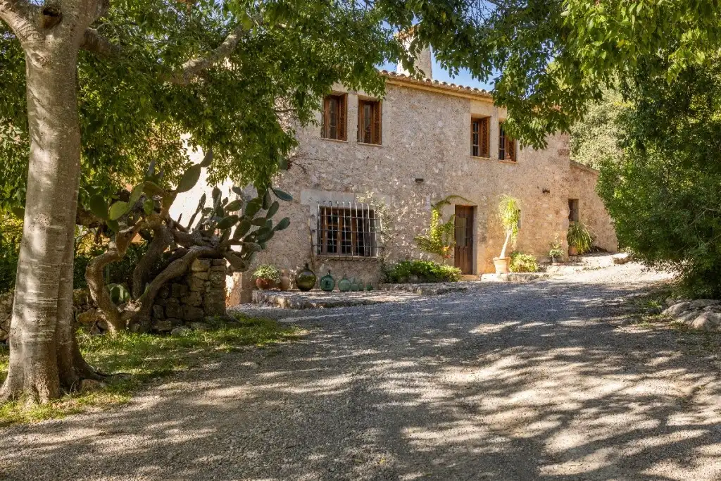 Casa rústica con jardín en venta en Pollença Poble, imagen 2