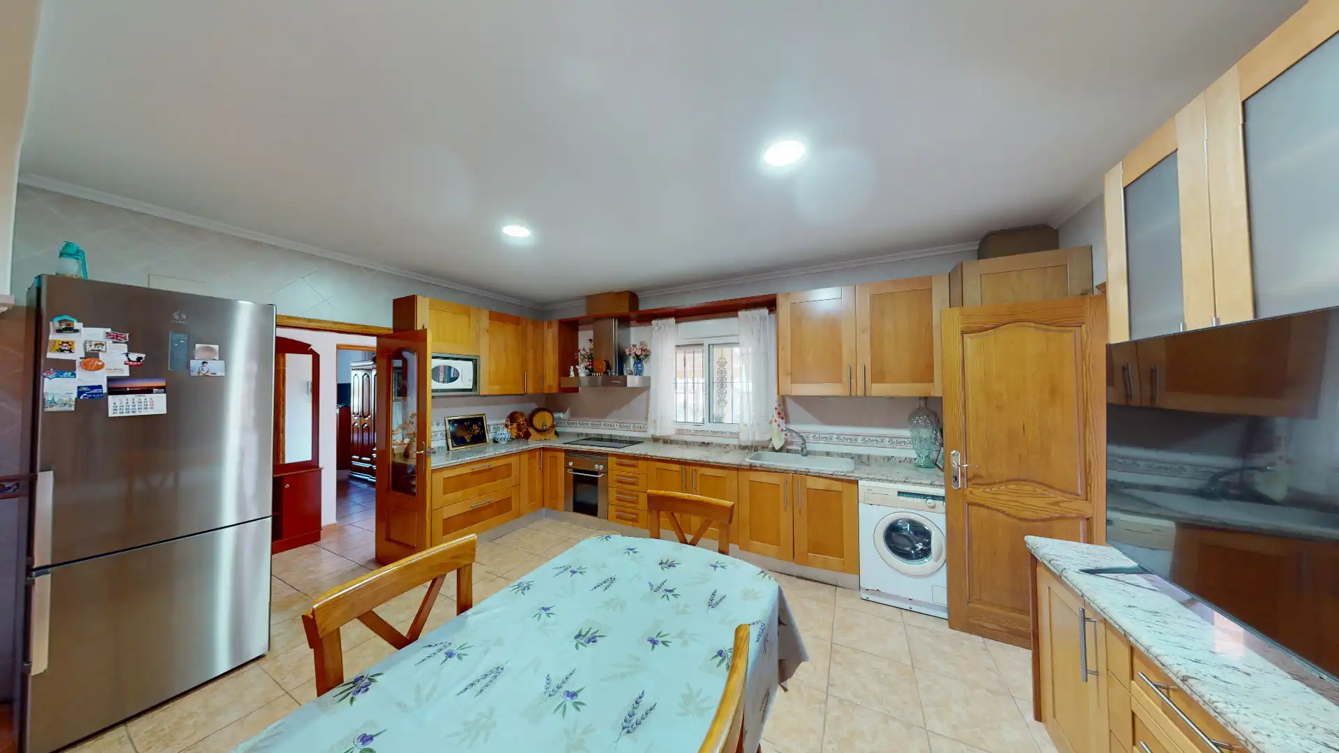 Cuina de Casa o xalet en venda en Elche / Elx amb Aire condicionat, Jardí privat i Terrassa