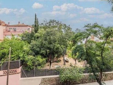 Wohnung mit Balkon zum Verkauf in Carrer de Gènova