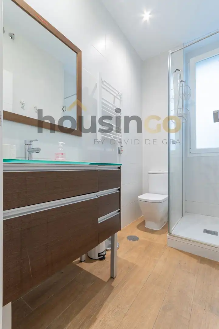 Bathroom of Flat for rent in Chamberí