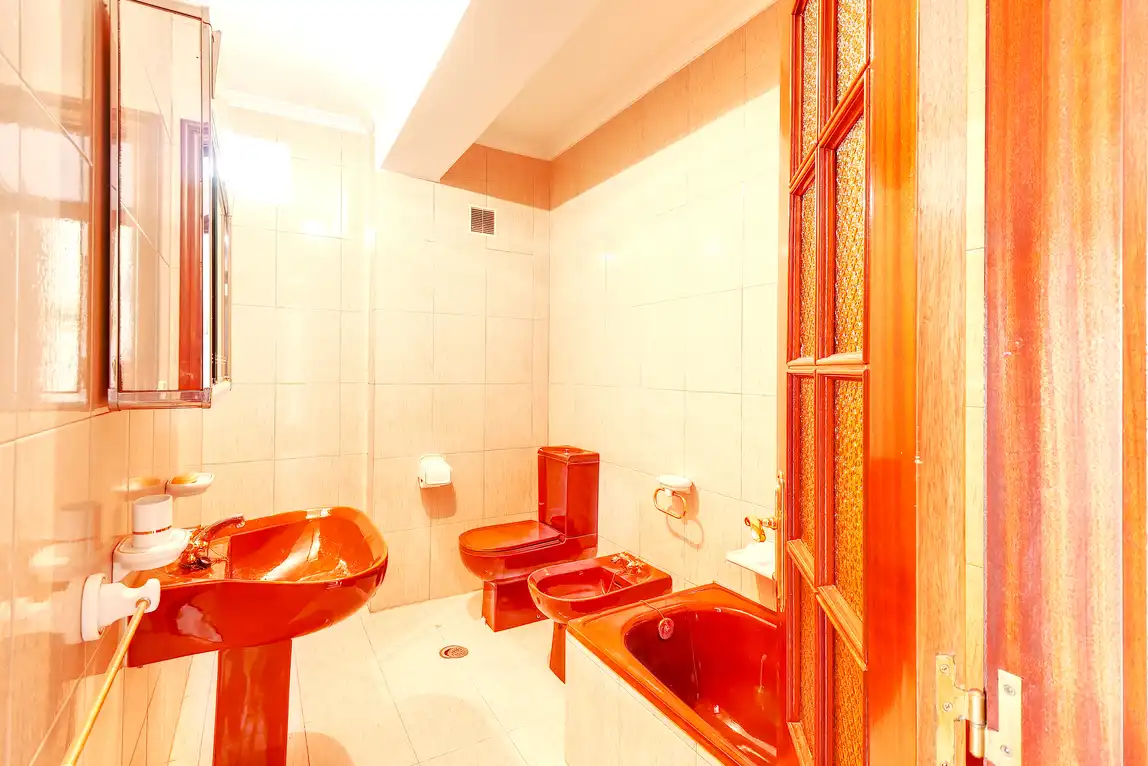 Bany de Edifici en venda en Santa Comba