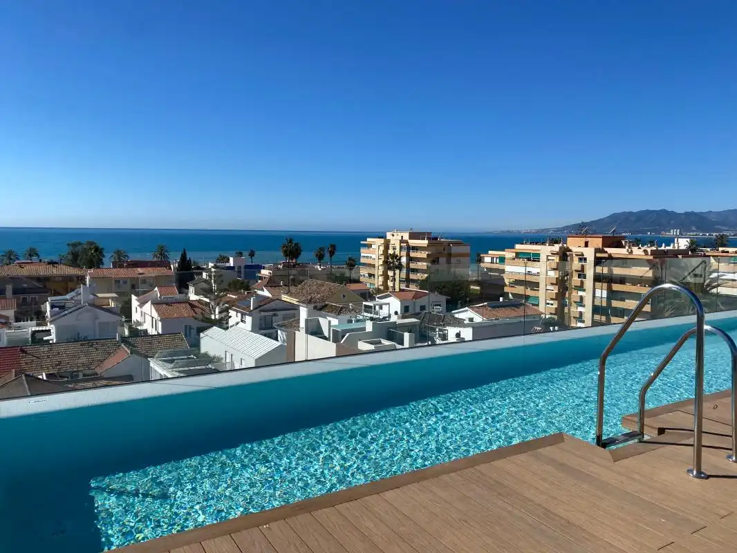 Piscina de Piso de alquiler en Málaga con Aire acondicionado, Calefacción y Terraza