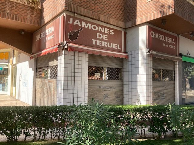 Local de lloguer en  Zaragoza Capital amb Aire condicionat