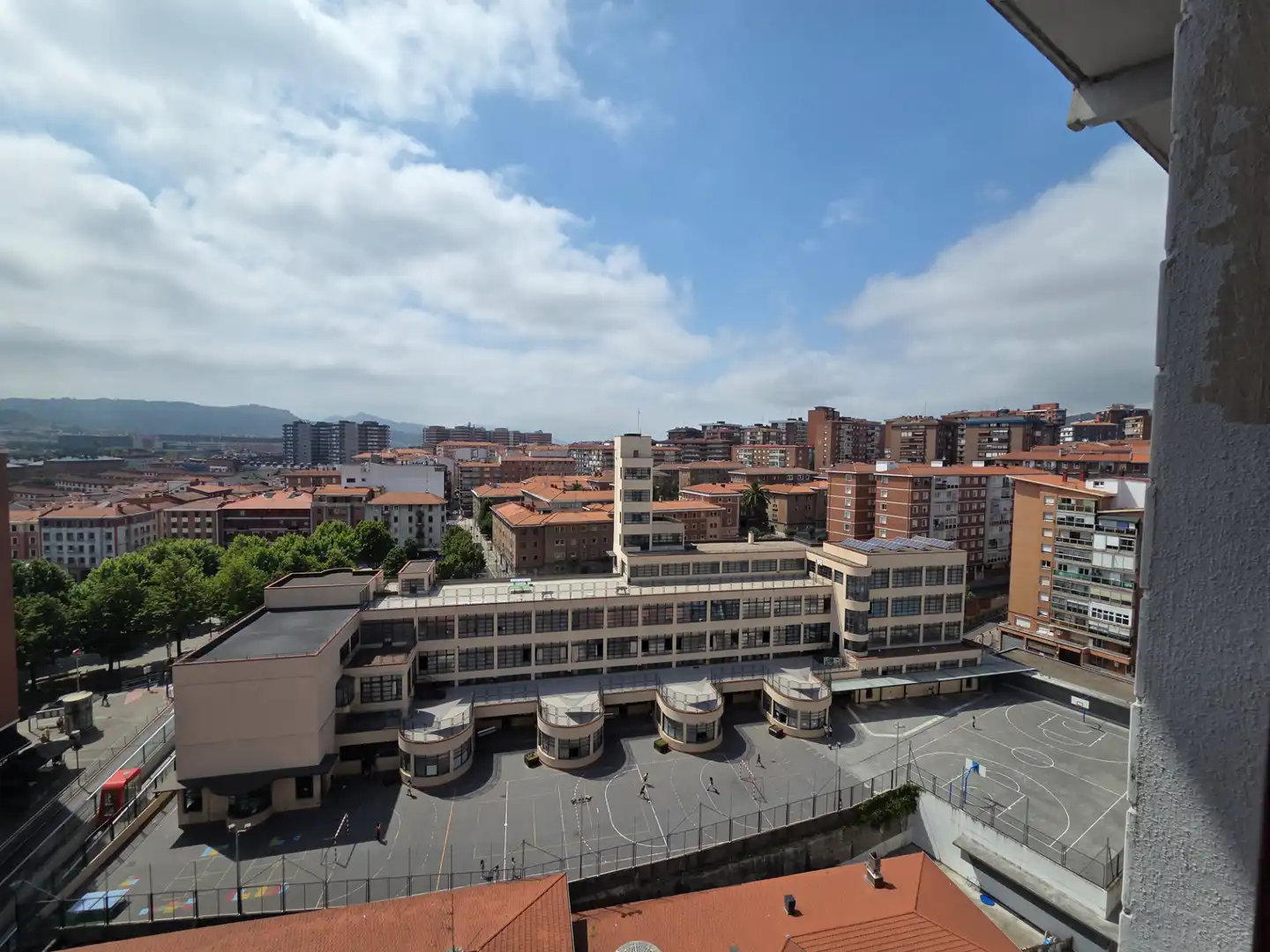 Außenansicht von Wohnung zum Verkauf in Bilbao  mit Möbliert