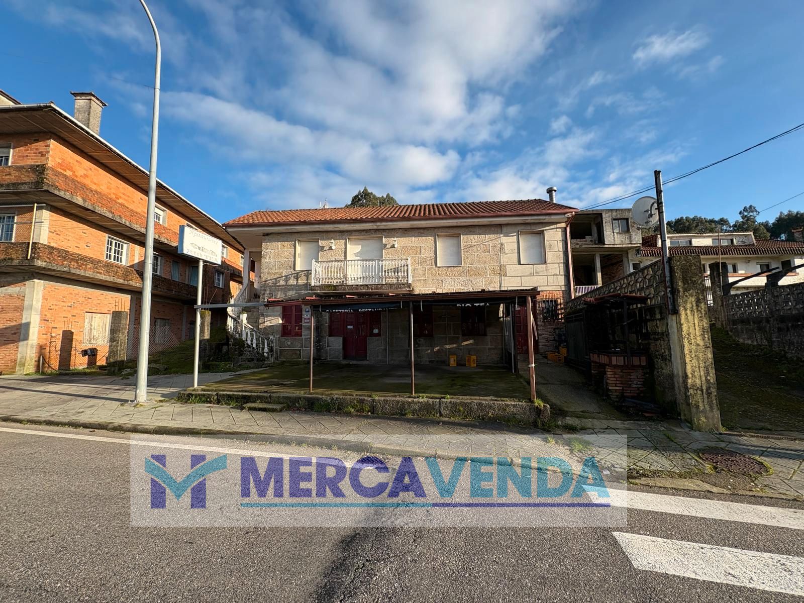 Local de lloguer a Lugar Igrexa, 19