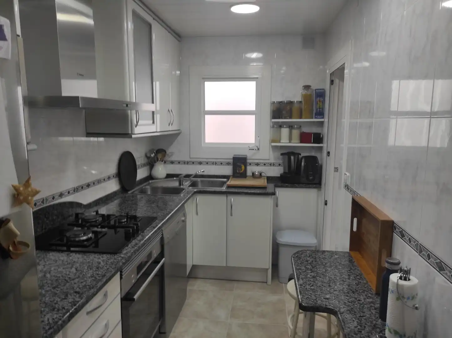 Kitchen of Flat for sale in Sant Just Desvern  with Air Conditioner, Heating and Balcony