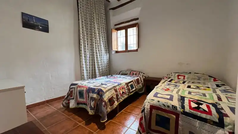 Schlafzimmer von Country house zum Verkauf in Rubite mit Terrasse