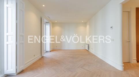 Photo 4 of Flat for sale in Universidad - Malasaña,  Madrid Capital