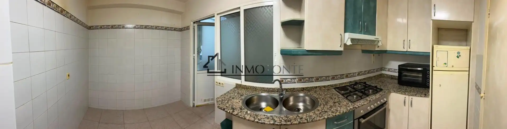 Kitchen of Flat for sale in Vigo 