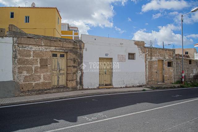 Casa adosada en Venta en La Camella