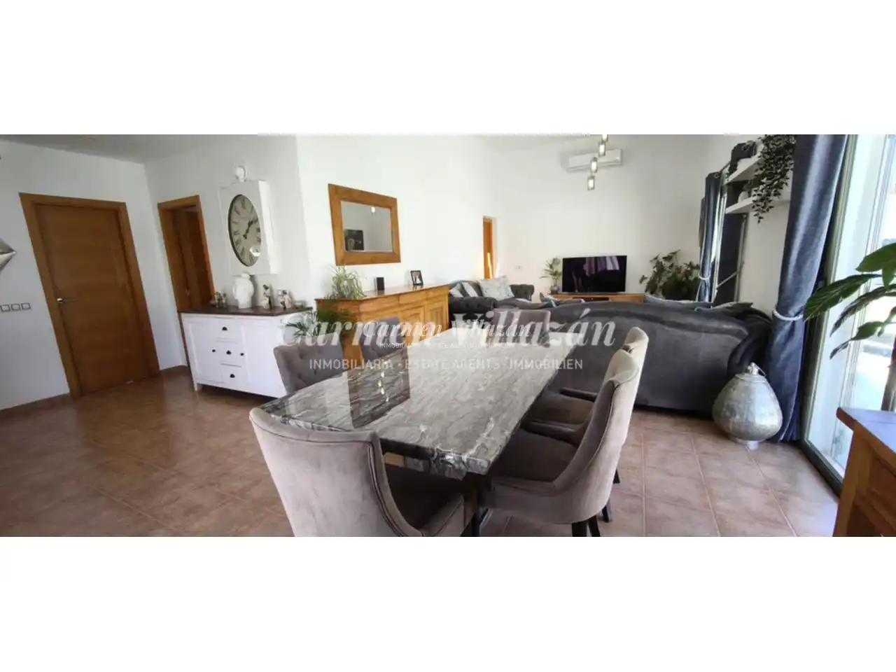 Menjador de Casa o xalet en venda en Antigua amb Aire condicionat, Jardí privat i Terrassa