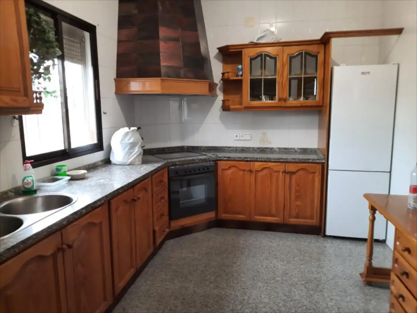 Cocina de Casa o chalet en venta en Lucena con Terraza, Trastero y Piscina