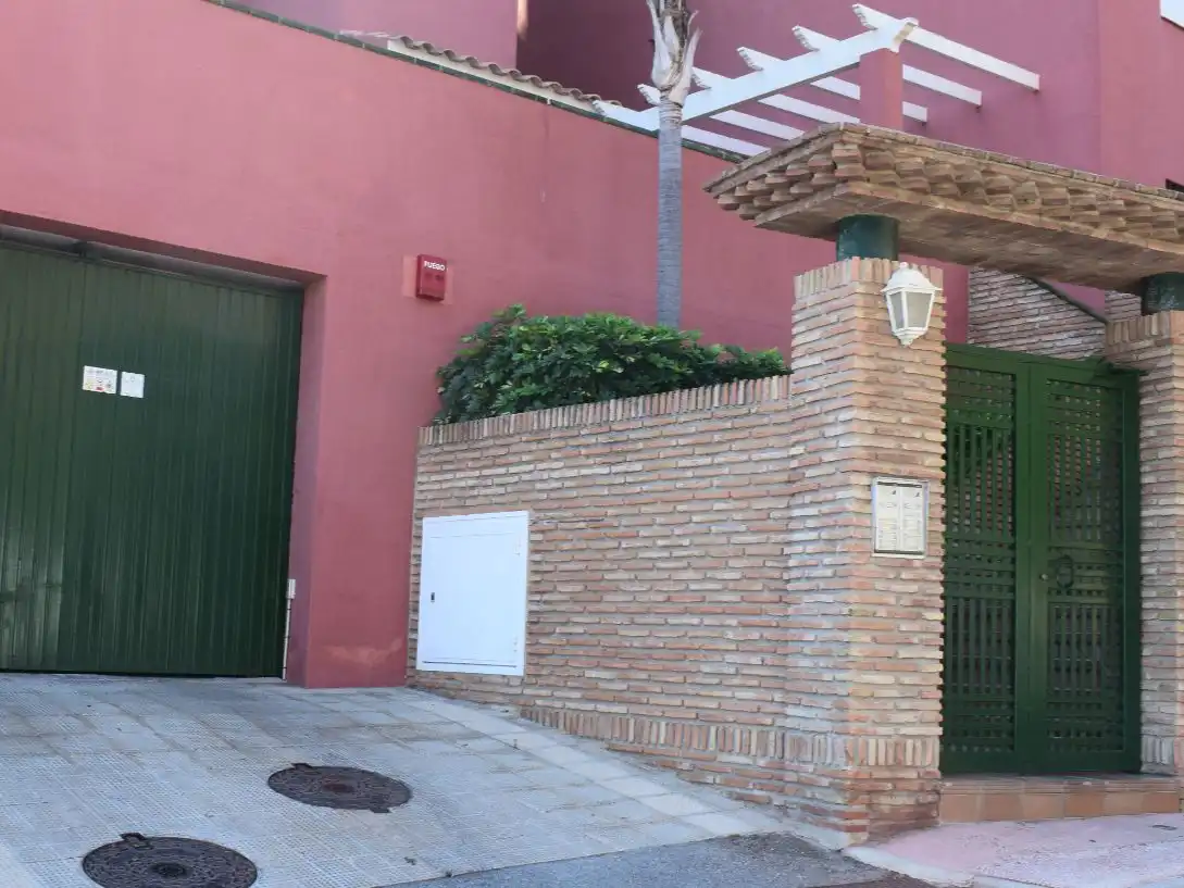 Pis amb piscina de lloguer a Av Manuel Mena 10, imagen 14