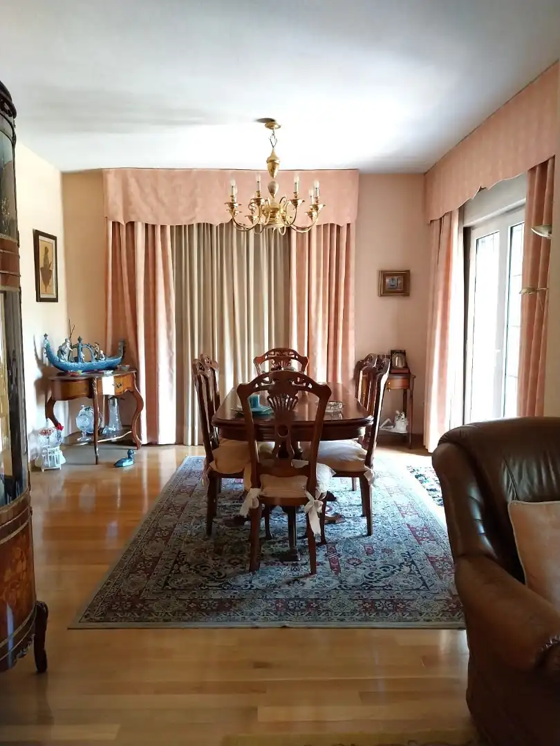Comedor de Casa o chalet en venta en Pozuelo de Alarcón con Aire acondicionado, Calefacción y Jardín privado