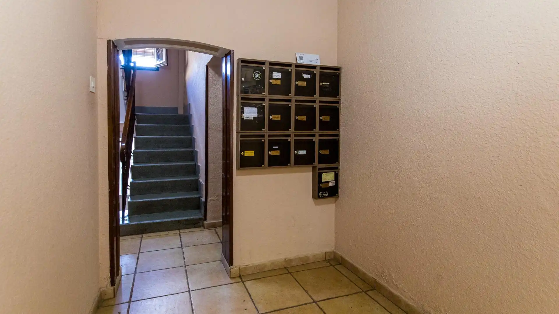 Piso en venta en Zaragoza con Calefacción y Amueblado