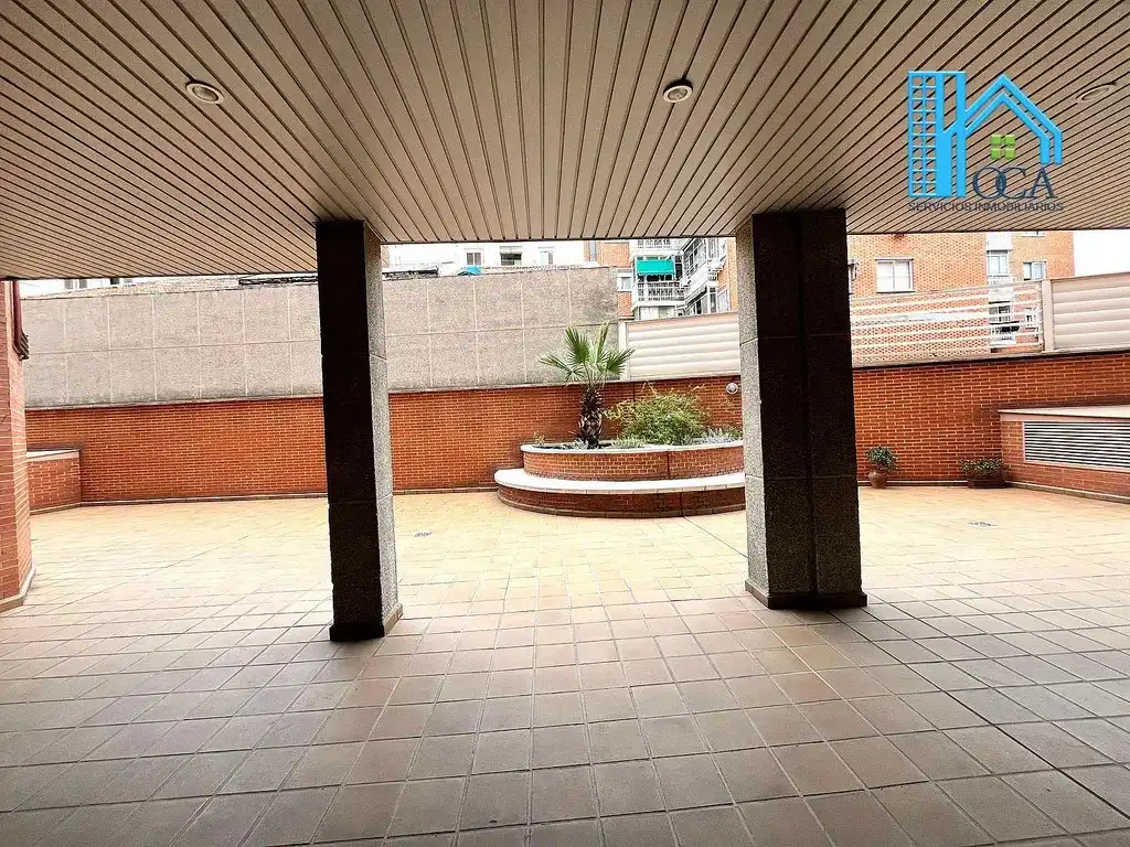 Terraza de Piso en venta en Carabanchel