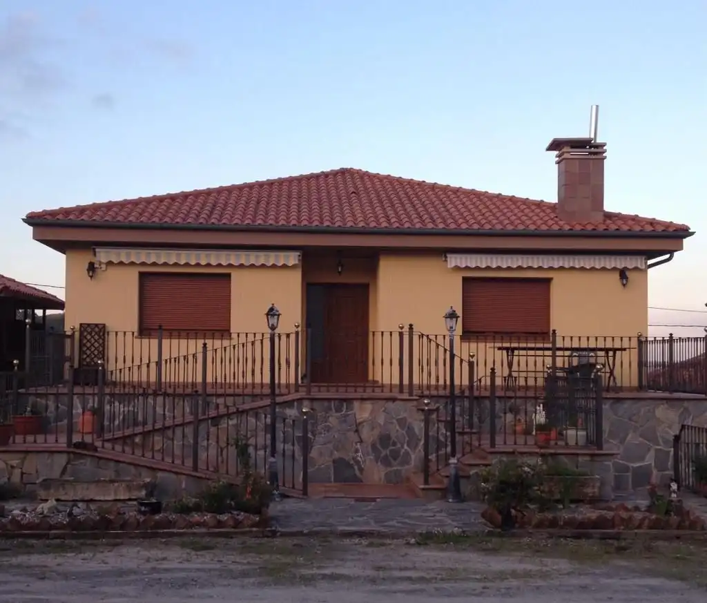 Vista exterior de Casa o chalet en venta en Pravia con Calefacción, Terraza y Trastero