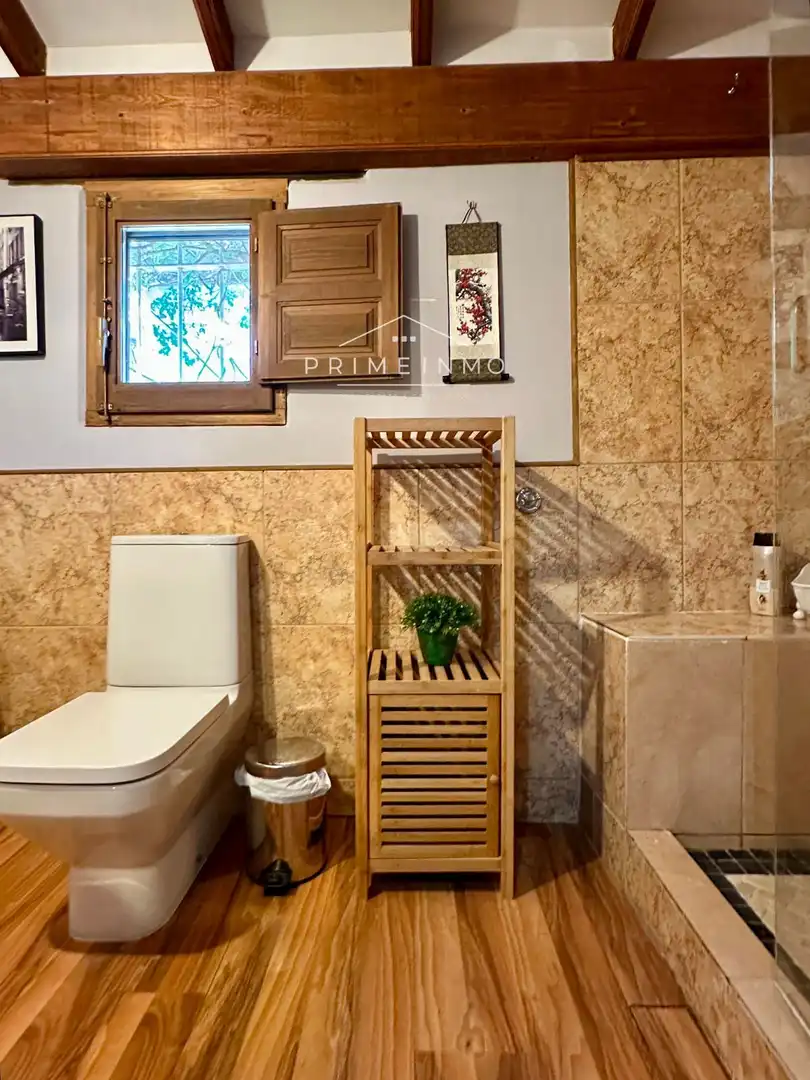 Baño de Finca rústica en venta en Camarles con Calefacción, Terraza y Trastero