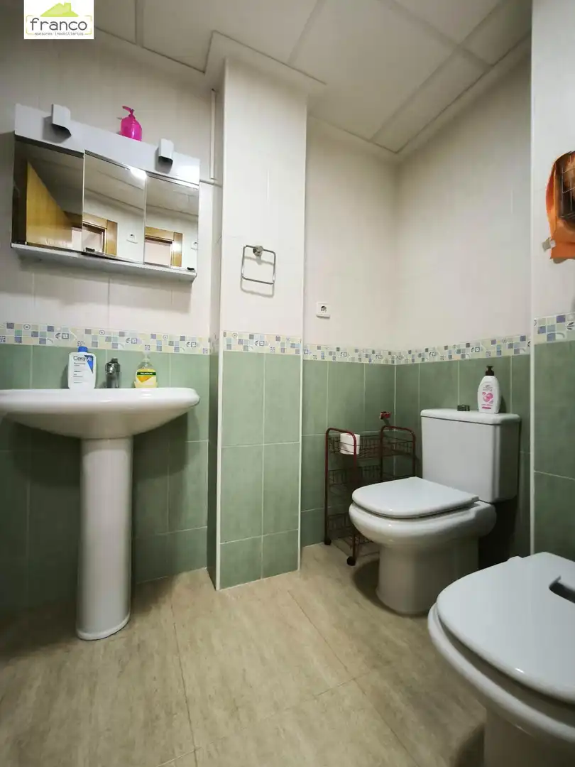 Bathroom of Flat for sale in Murcia  with Air Conditioner, Terrace and Furnished