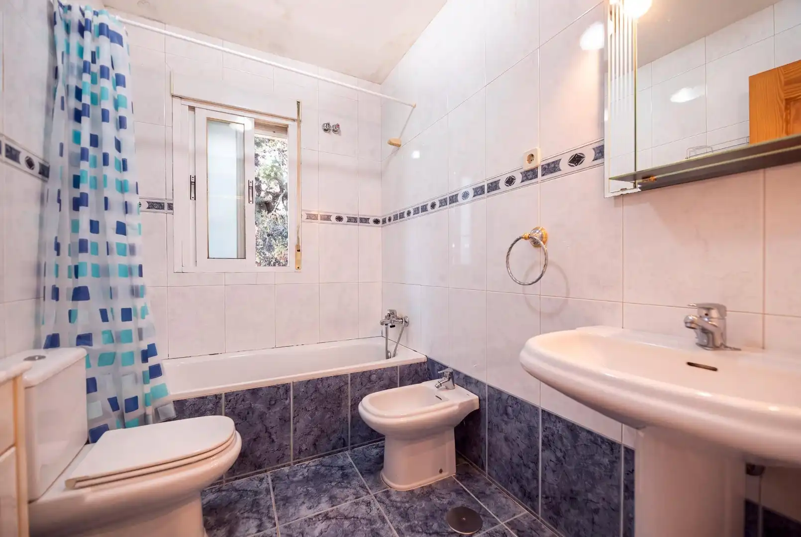 Bathroom of Houses for sale in Collado Villalba  with Heating, Private garden and Community pool