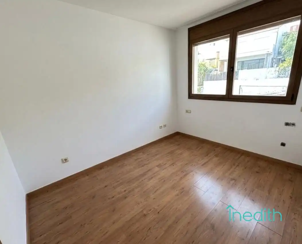 Bedroom of Houses for sale in Castelldefels  with Air Conditioner, Heating and Private garden