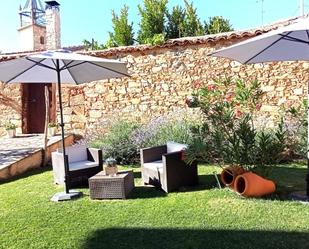 Terrassa de Casa o xalet en venda en Val de San Lorenzo amb Calefacció, Jardí privat i Terrassa