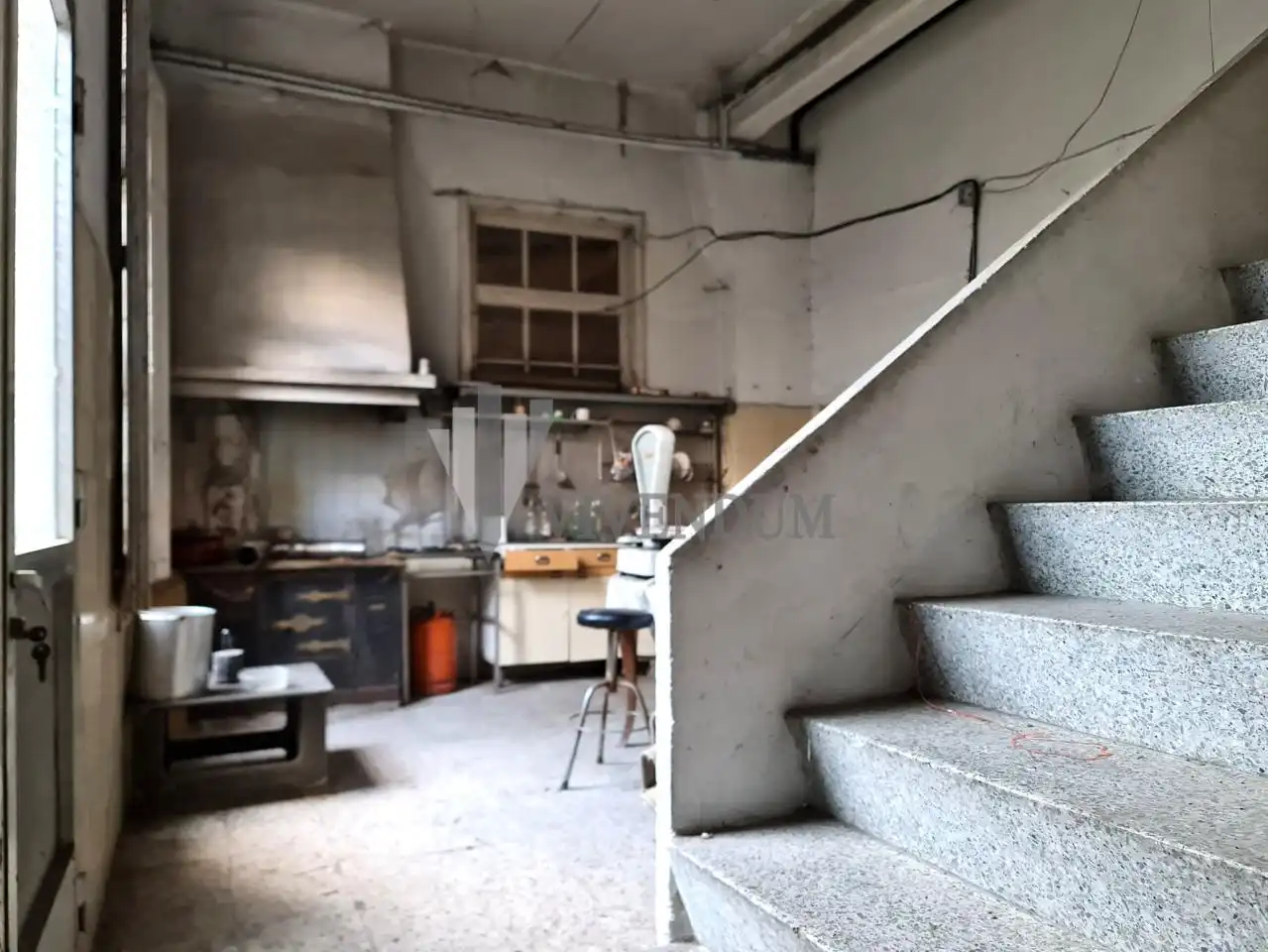 Kitchen of Buildings for sale in Vigo 