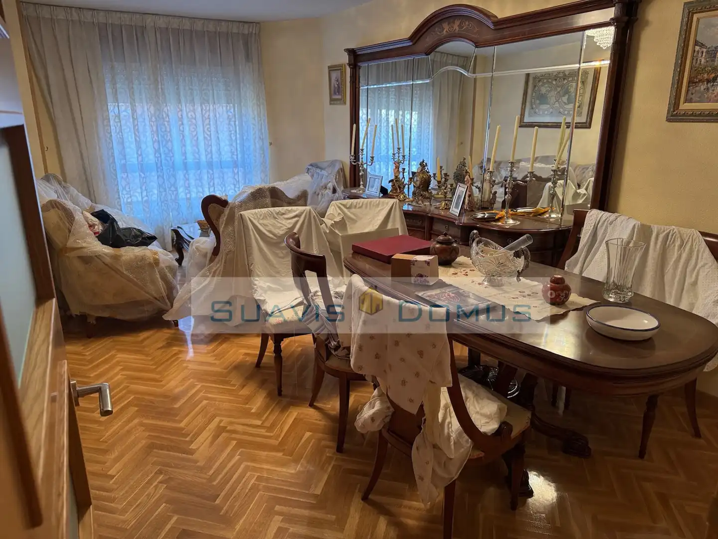 Comedor de Piso en venta en Zamora Capital  con Calefacción, Horno y Lavadora