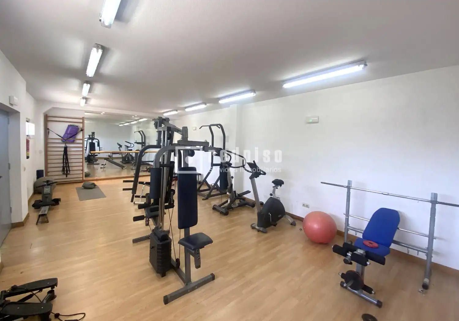 Flat for sale in Madrid  with Air Conditioner, Heating and Private garden