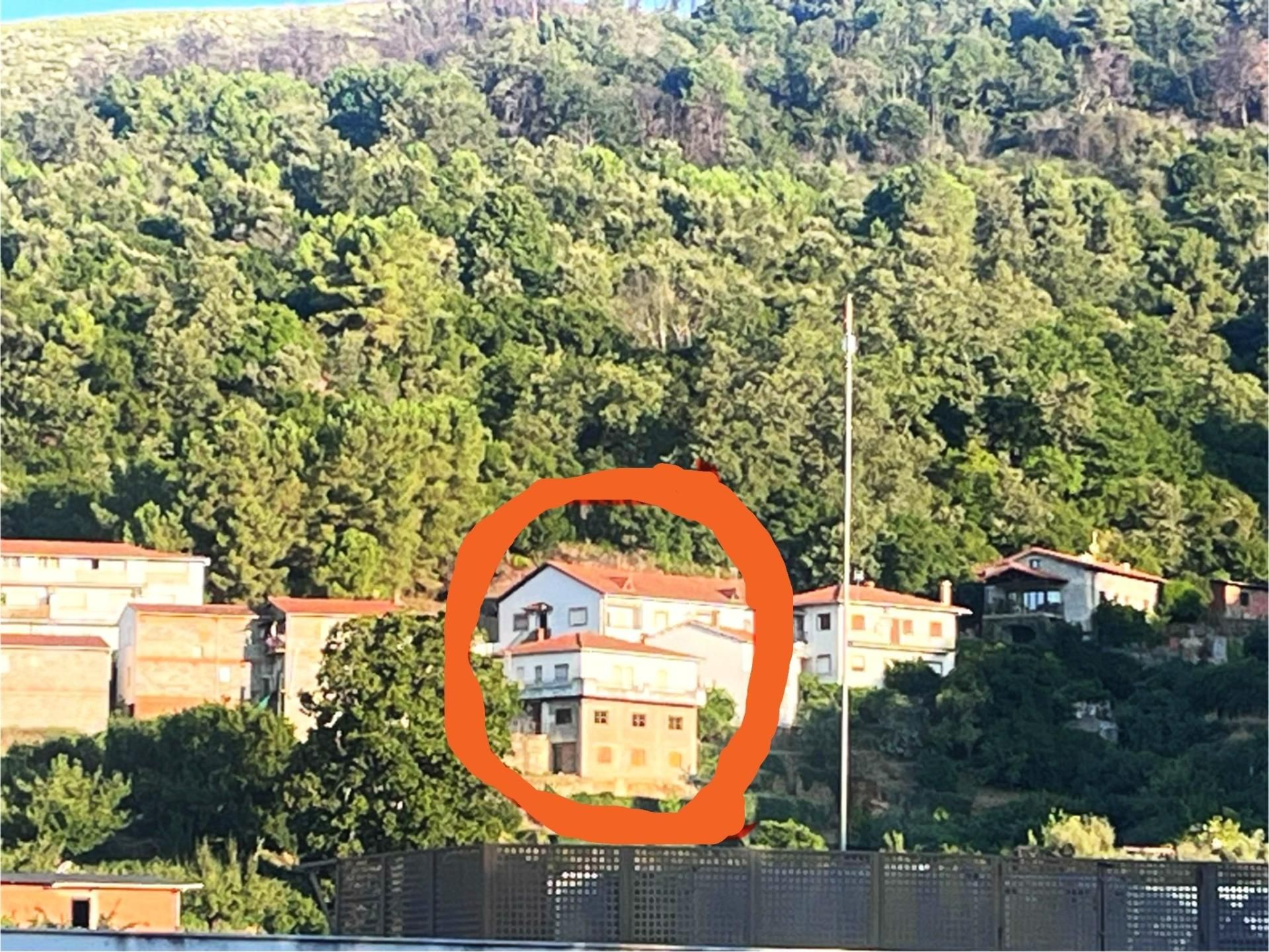 Country house for sale in Torre de Don Miguel
