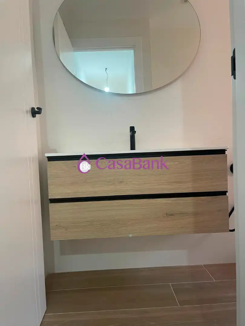 Flat for sale in Viñuela - Rescatado