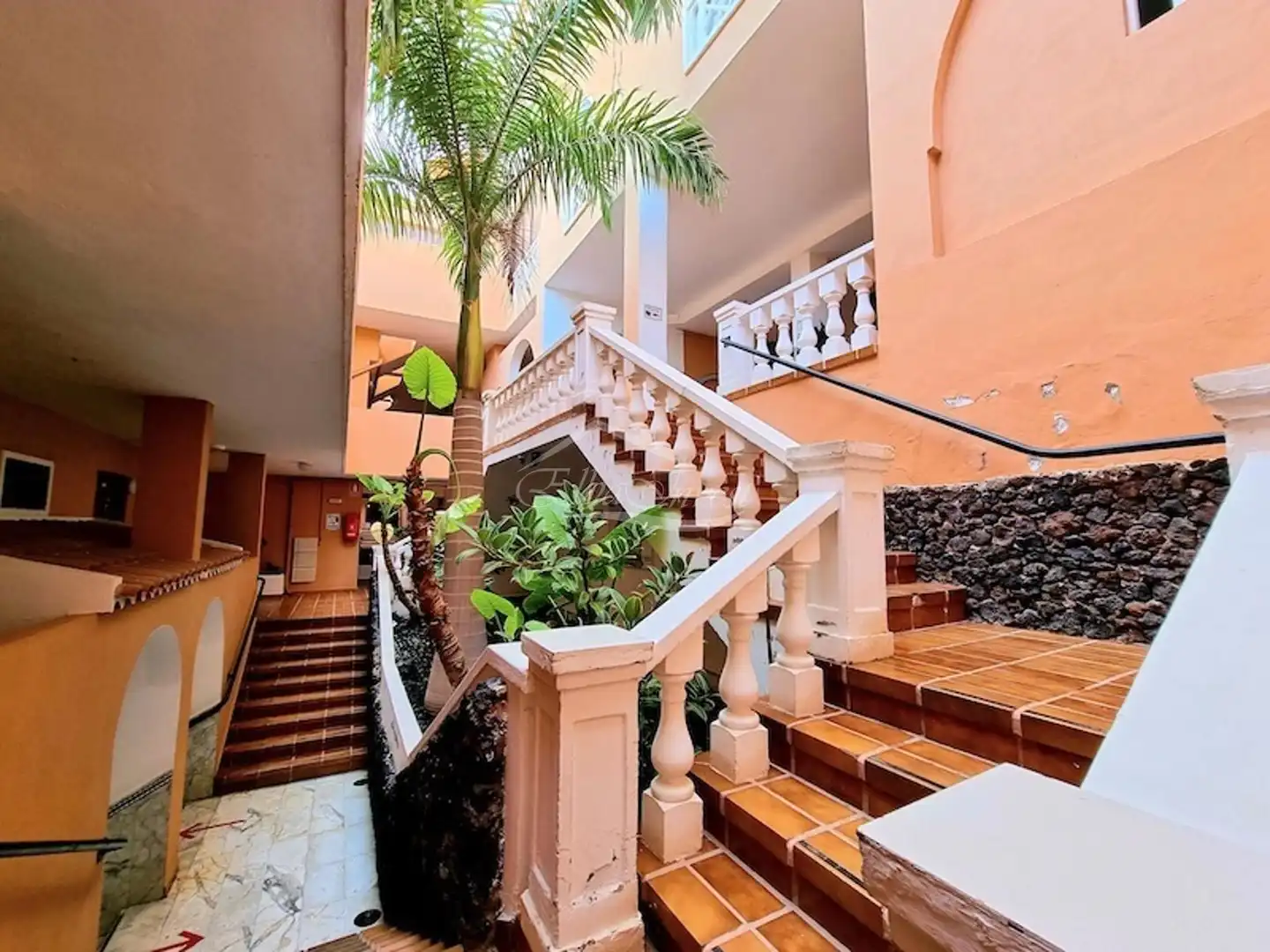 Dúplex en venta en Adeje con Aire acondicionado, Parquet y Terraza
