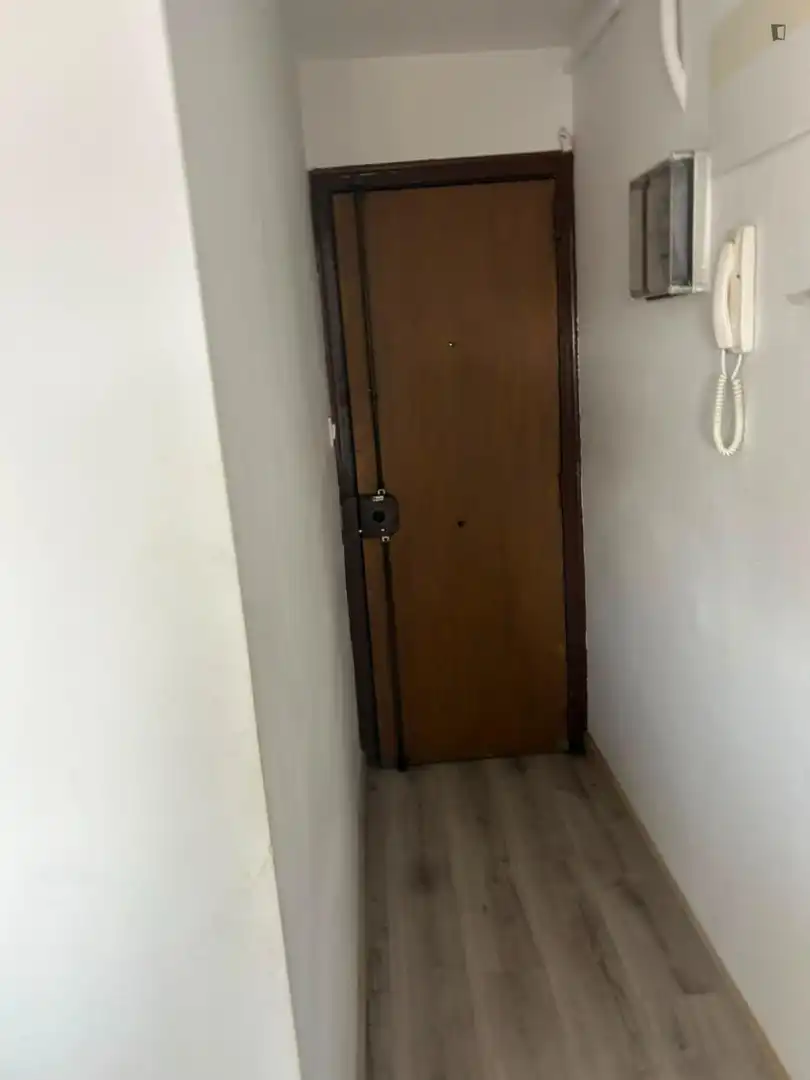 Apartament per a compartir en Santa Coloma de Gramenet amb Moblat, Forn i Rentadora