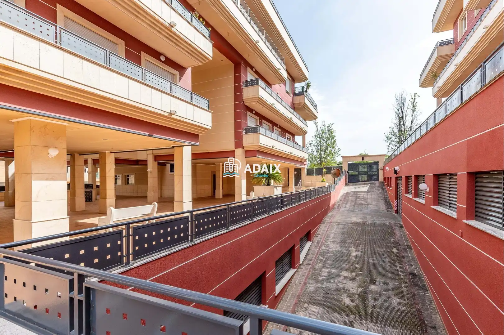 Vista exterior de Piso en venta en Cáceres con Aire acondicionado, Calefacción y Terraza
