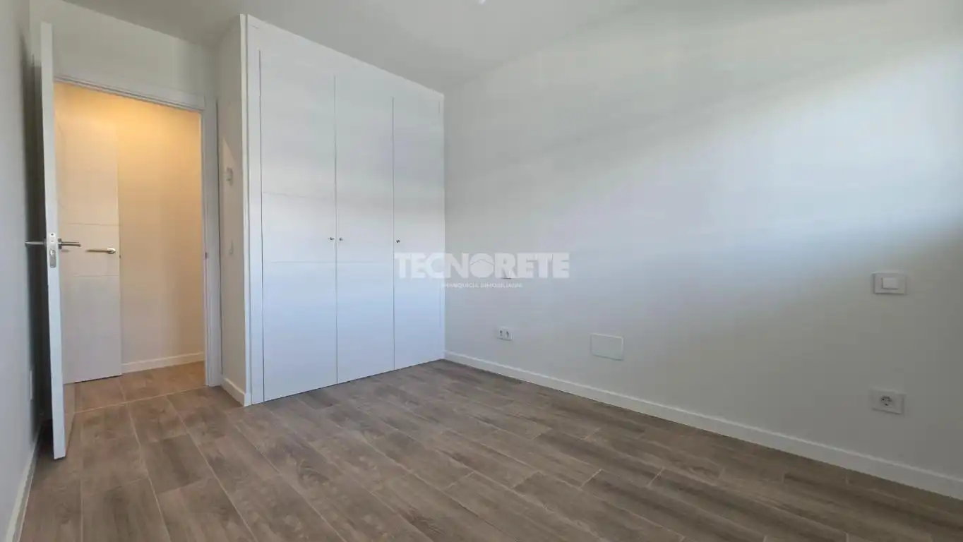 Piso de alquiler en Las Cañas
