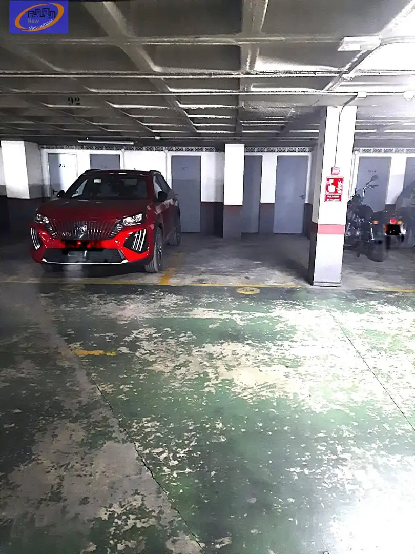 Aparcament de Garatge de lloguer en Valencia