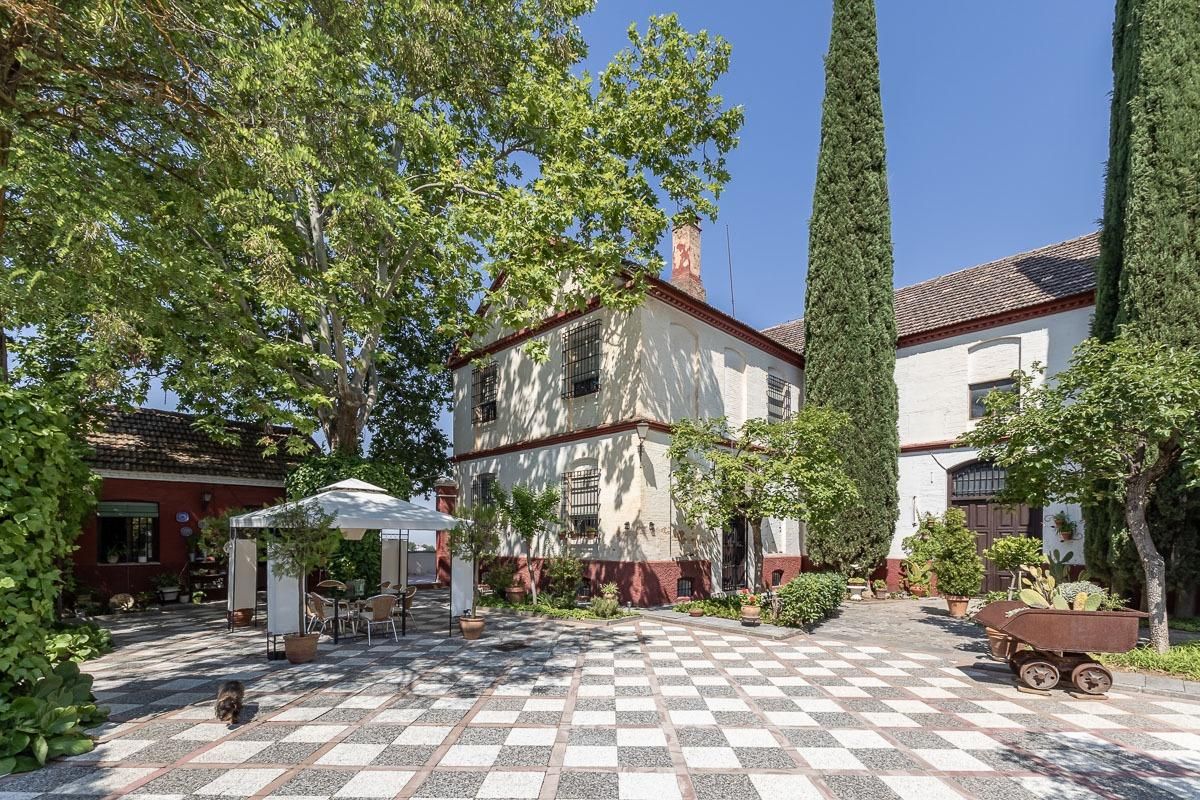 Country house for sale in  Granada Capital
