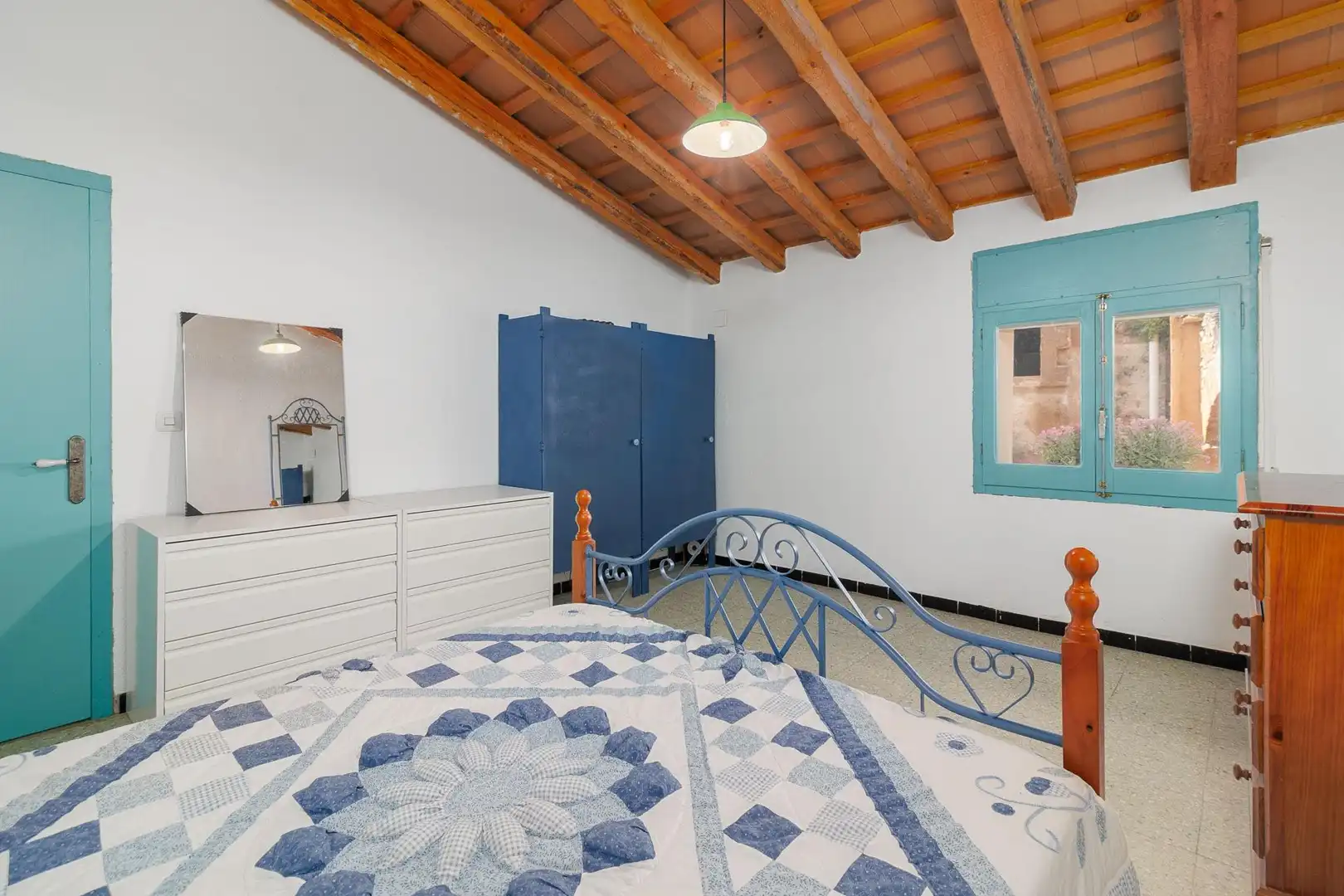 Schlafzimmer von Country house zum Verkauf in Sant Miquel de Fluvià mit Terrasse und Abstellraum