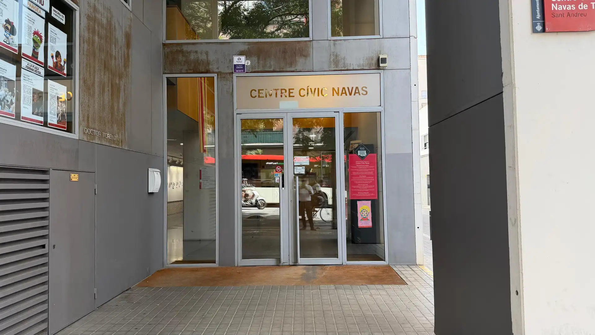 Vista exterior de Loft en venda en Barcelona amb Calefacció i Terrassa