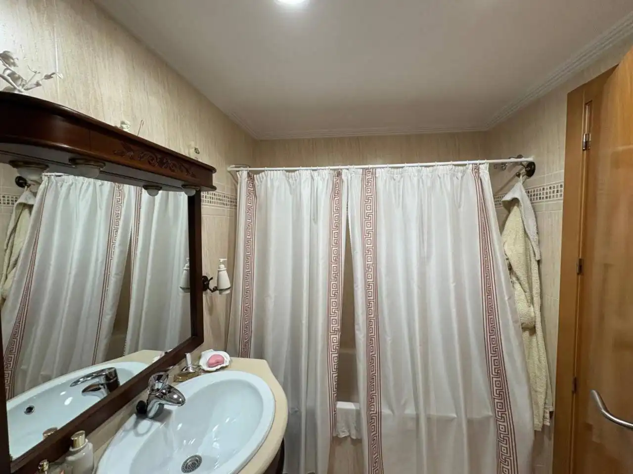 Badezimmer von Maisonette zum Verkauf in Castalla mit Klimaanlage, Heizung und Terrasse