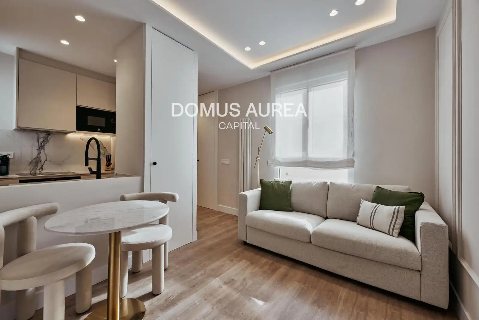 Piso con terraza en venta en Jorge Juan