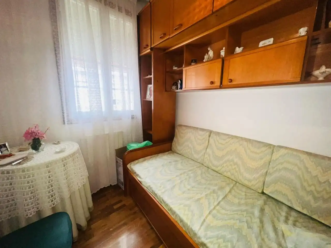 Bedroom of Houses for sale in Ourense Capital   with Heating, Terrace and Furnished