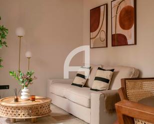 Living room of Attic to rent in  Barcelona Capital  with Air Conditioner, Heating and Parquet flooring